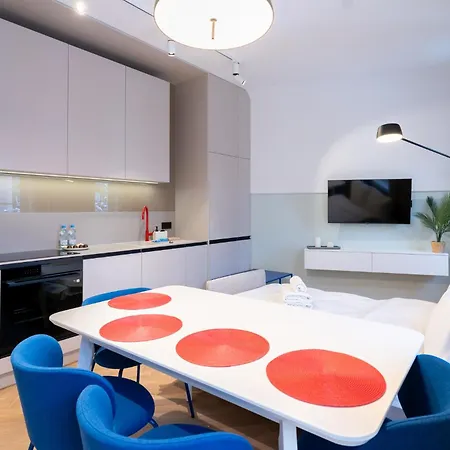 Kościuszki Lavish *